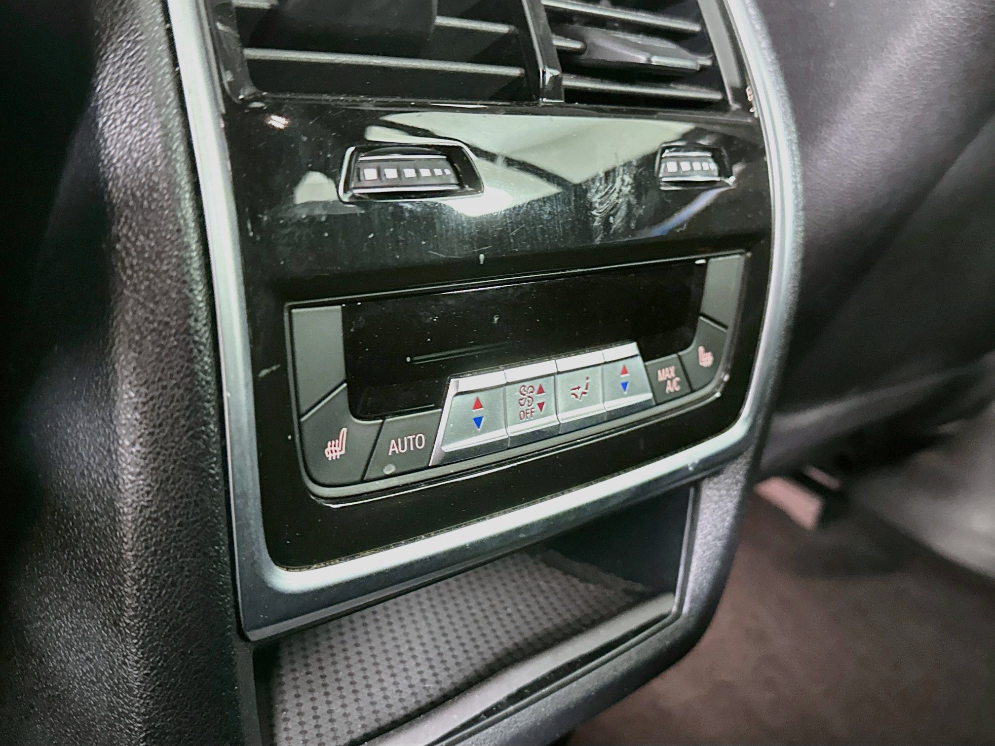 Used 2024 BMW X5 sDrive40i RWD image 28