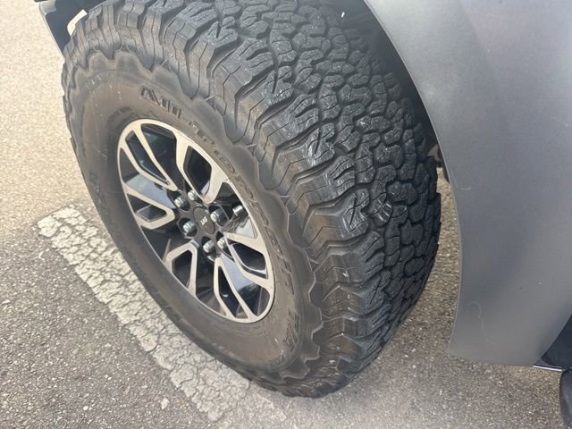 Used 2014 Ford F150 Raptor w/ Equipment Group 801A Luxury AWD/4WD image 8