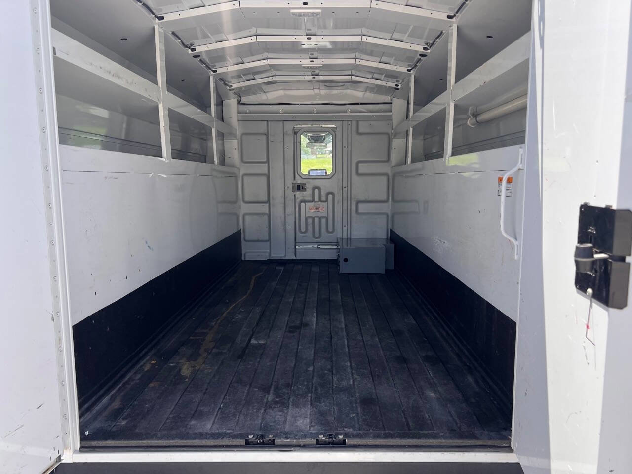 Used 2020 Ford Transit 250 XL RWD image 17