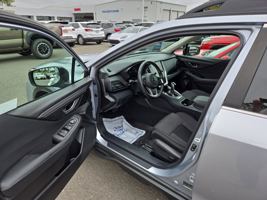 Used 2022 Subaru Outback Premium w/ Popular Package #1 AWD/4WD image 19