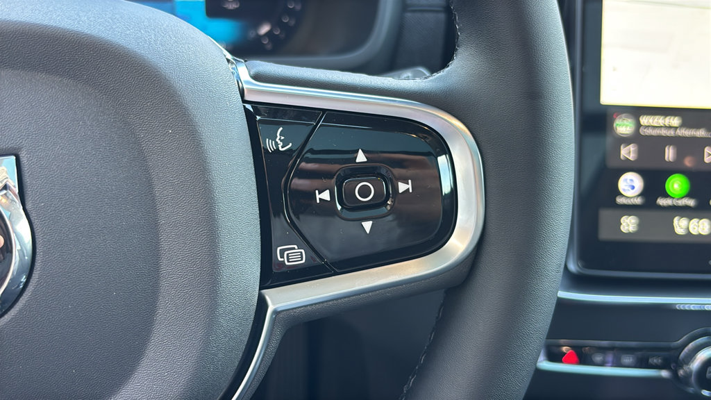 New 2027 Volvo XC90 B6 Plus AWD/4WD image 18