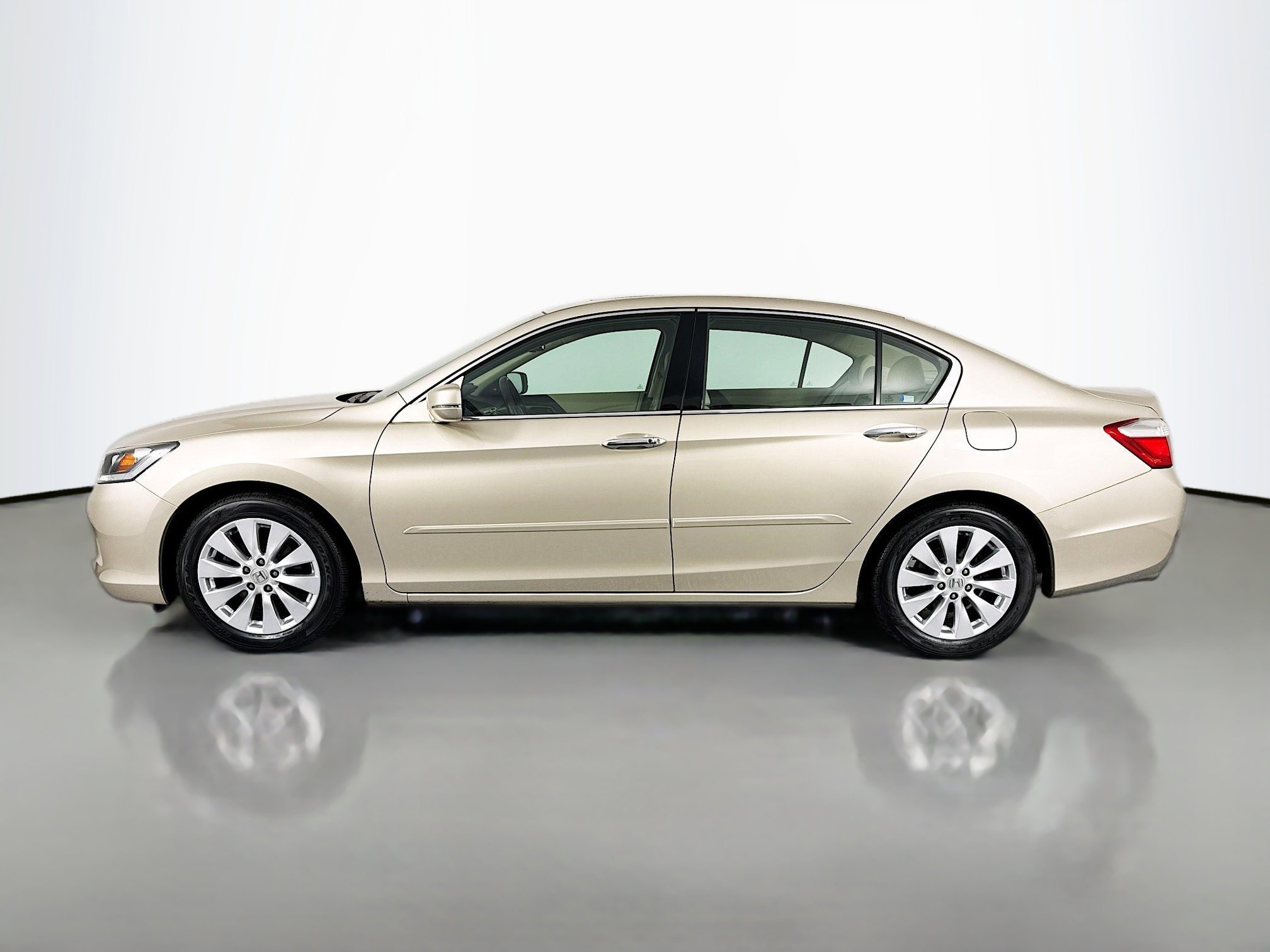 Used 2014 Honda Accord EX-L image 8