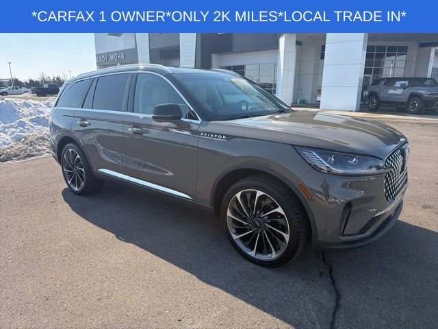 Used 2025 Lincoln Aviator Reserve w/ Equipment Group 201A image 2