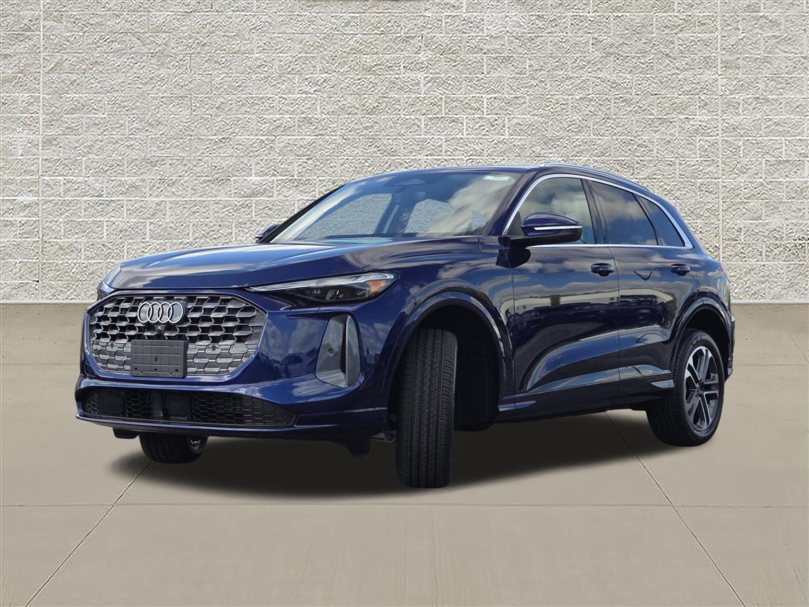 New 2026 Audi Q5 Premium Plus AWD/4WD image 3