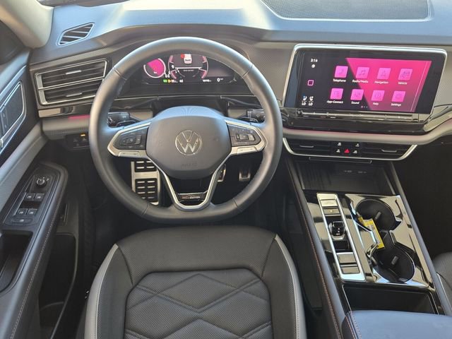 Certified 2025 Volkswagen Atlas Peak Edition SE image 19