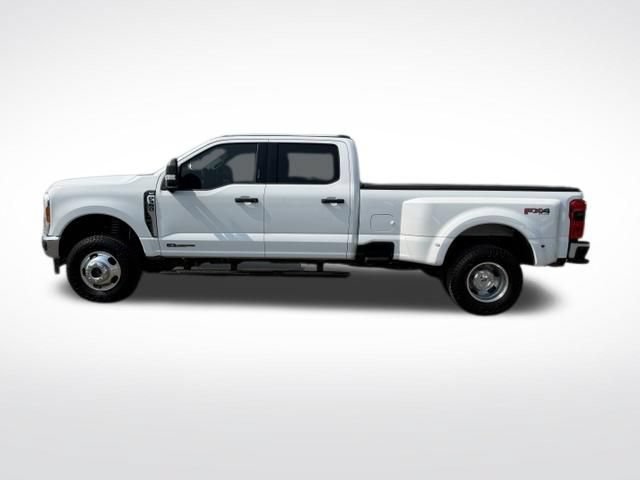 Used 2023 Ford F350 XLT w/ 360-Degree Camera Package AWD/4WD image 8