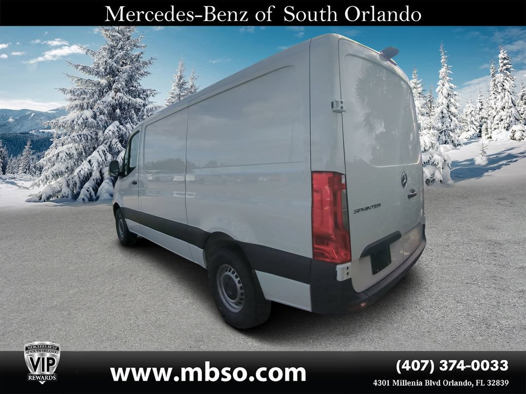 Used 2025 Mercedes-Benz Sprinter 2500 image 16