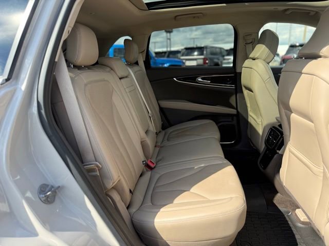 Used 2022 Lincoln Nautilus Reserve w/ Equipment Group 201A image 23