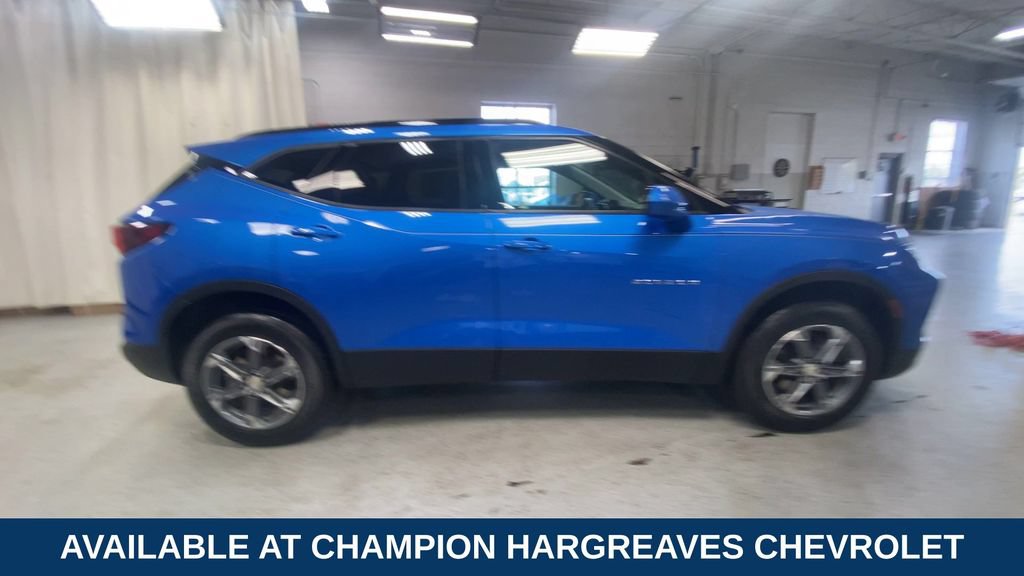 Used 2024 Chevrolet Blazer LT w/ Convenience Package FWD image 11