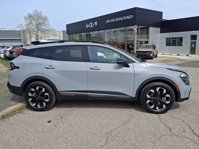 Certified 2023 Kia Sportage X-Line w/ X-Line Premium Package image 7