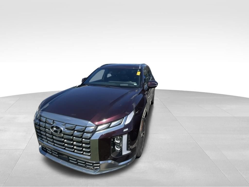 Used 2024 Hyundai Palisade Calligraphy FWD image 4