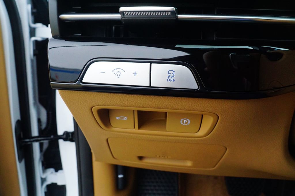 New 2025 Genesis G80 2.5T image 14