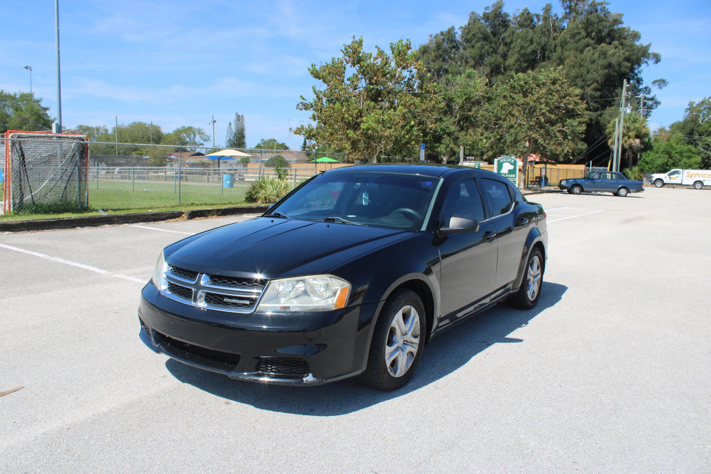 Used 2012 Dodge Avenger SE