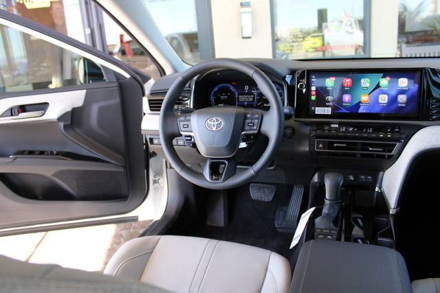 Used 2026 Toyota Camry XLE FWD image 12