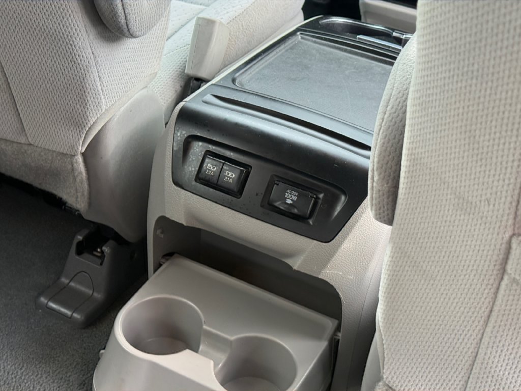 Certified 2020 Toyota Sienna LE FWD image 21