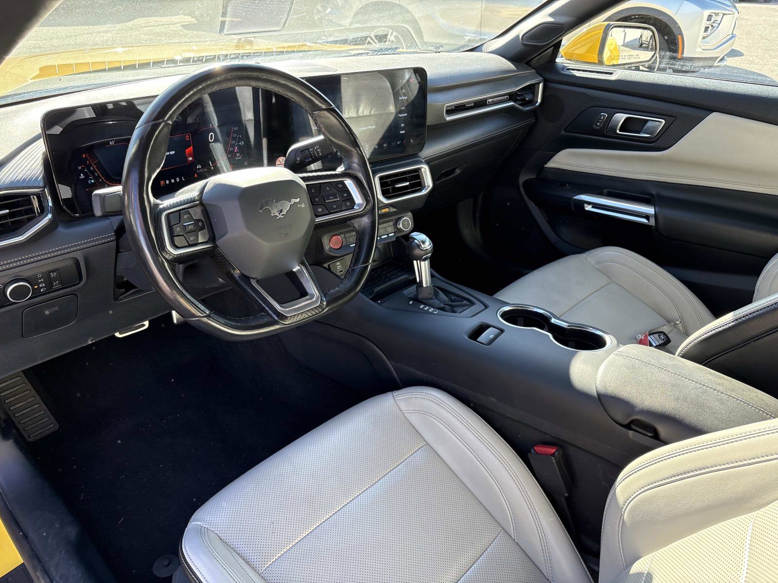 Used 2024 Ford Mustang Premium image 8