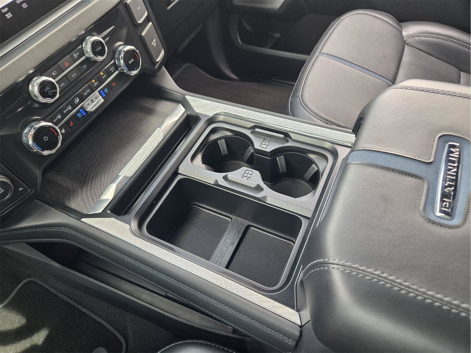 Certified 2025 Ford F250 Platinum AWD/4WD image 19