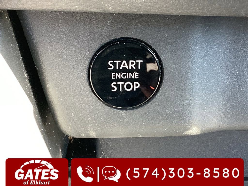 Used 2024 Nissan Rogue SV image 21