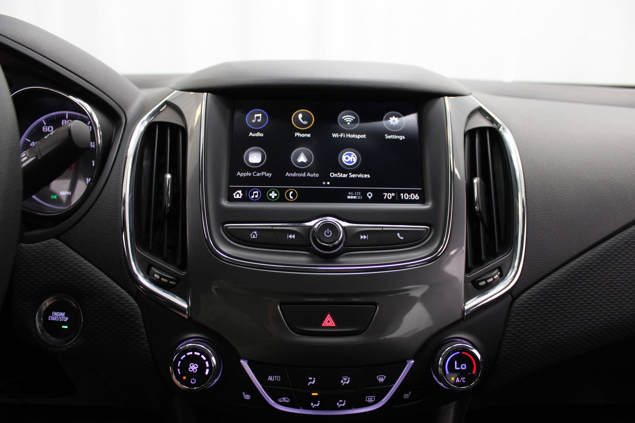 Used 2019 Chevrolet Cruze LT w/ Convenience Package image 41