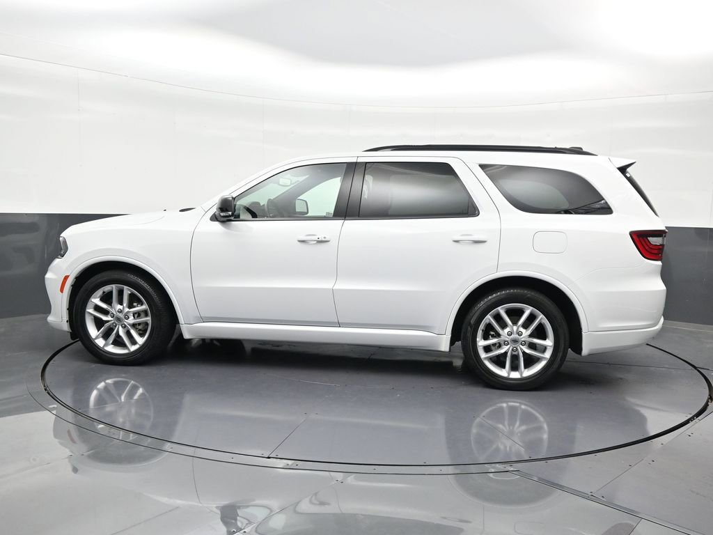 Used 2024 Dodge Durango GT RWD image 2