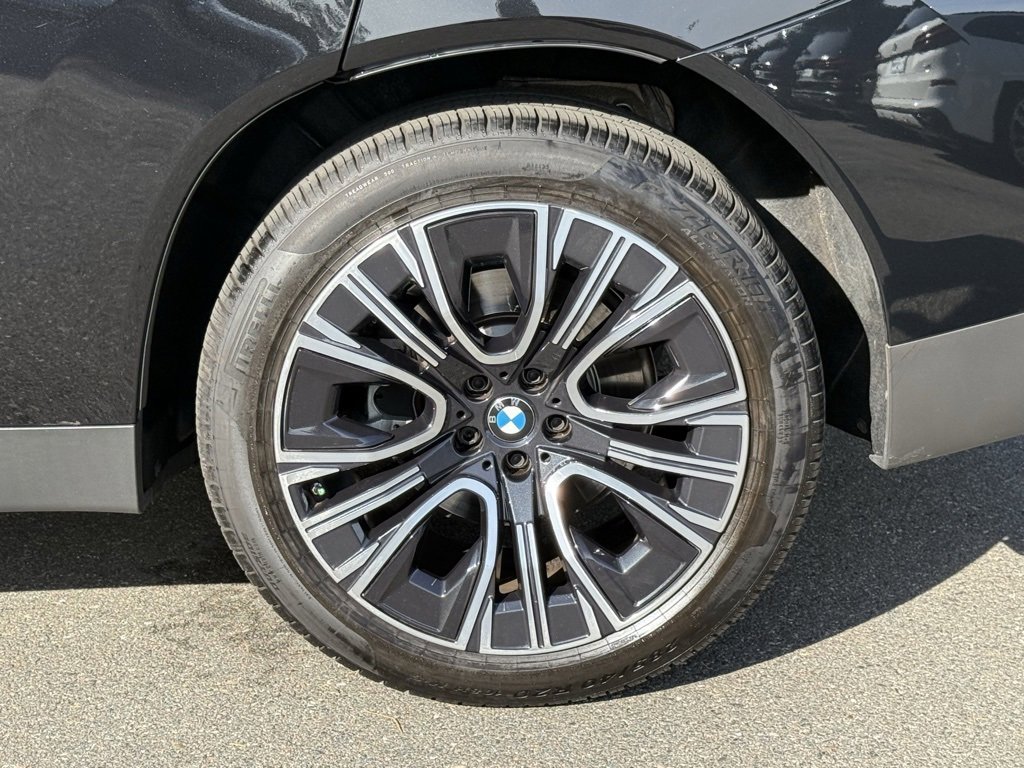 Used 2025 BMW X3 xDrive30i w/ Premium Package image 17