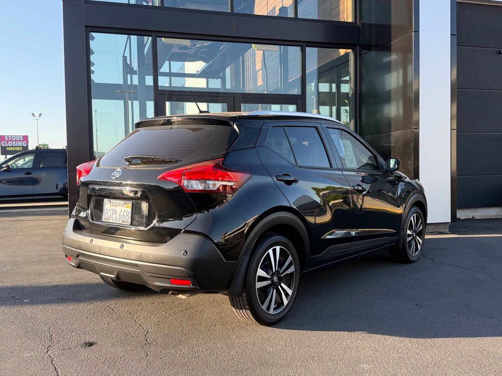 Used 2020 Nissan Kicks SV FWD image 7