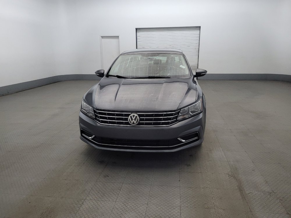 Used 2017 Volkswagen Passat 1.8T S FWD image 15