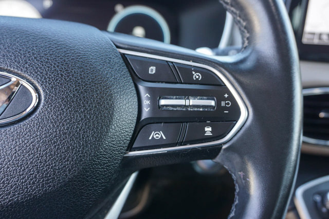 Used 2021 Hyundai Santa Fe SEL w/ Convenience + Premium Package FWD image 22