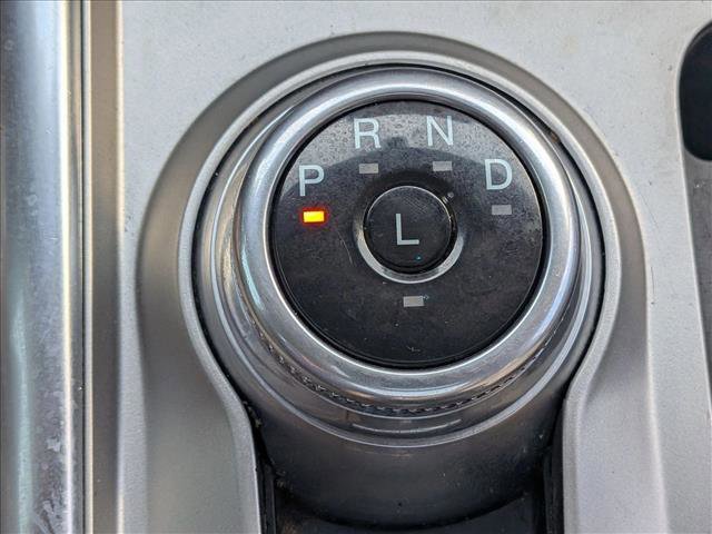Used 2021 Ford Explorer XLT w/ Equipment Group 202A AWD/4WD image 13