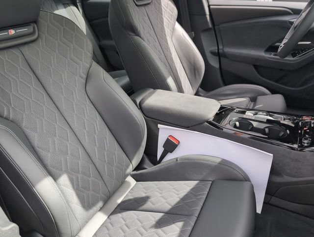 New 2027 Audi S6 e-tron Prestige AWD/4WD image 27
