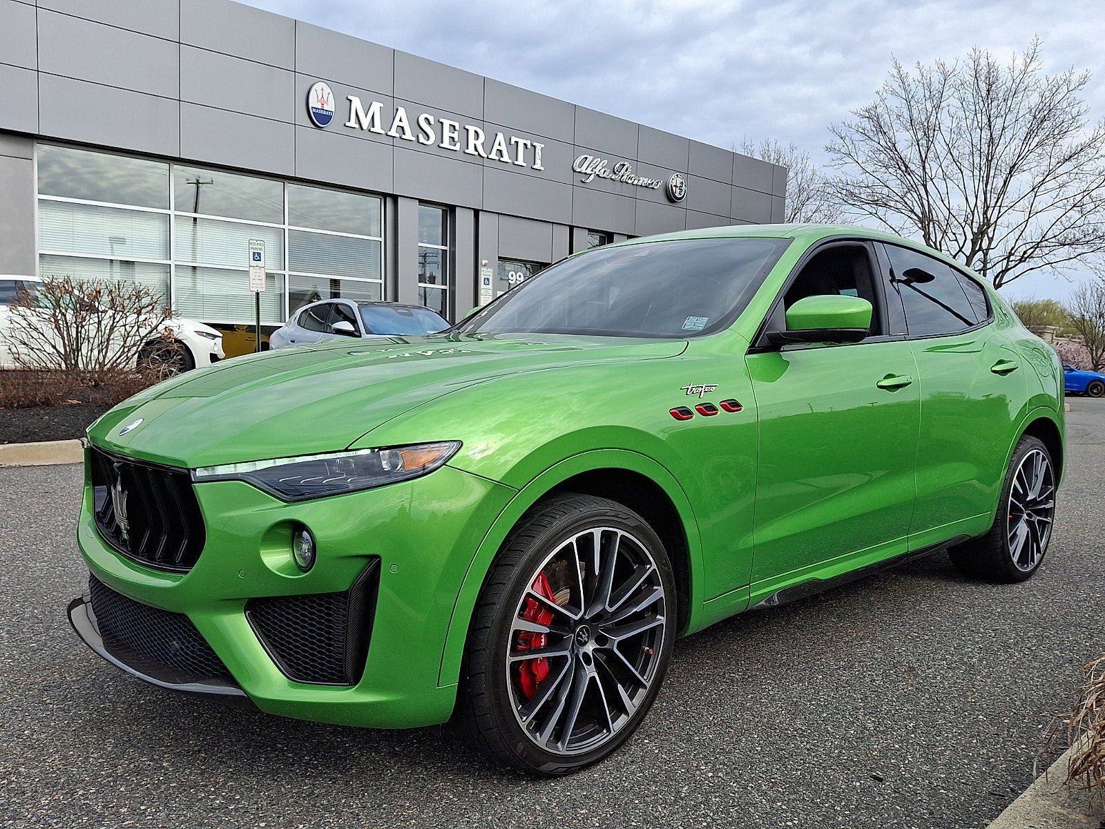Used 2022 Maserati Levante Trofeo AWD/4WD image 1