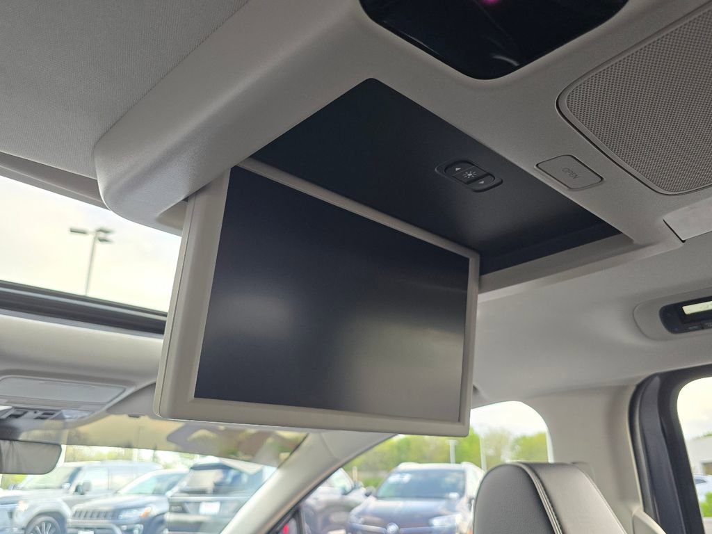 Used 2025 Honda Odyssey Touring image 29