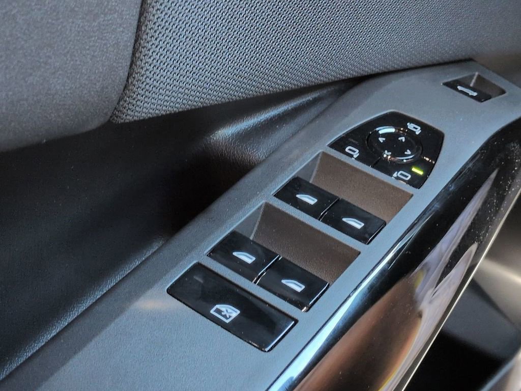 New 2026 BMW X3 xDrive30 w/ Premium Package image 24