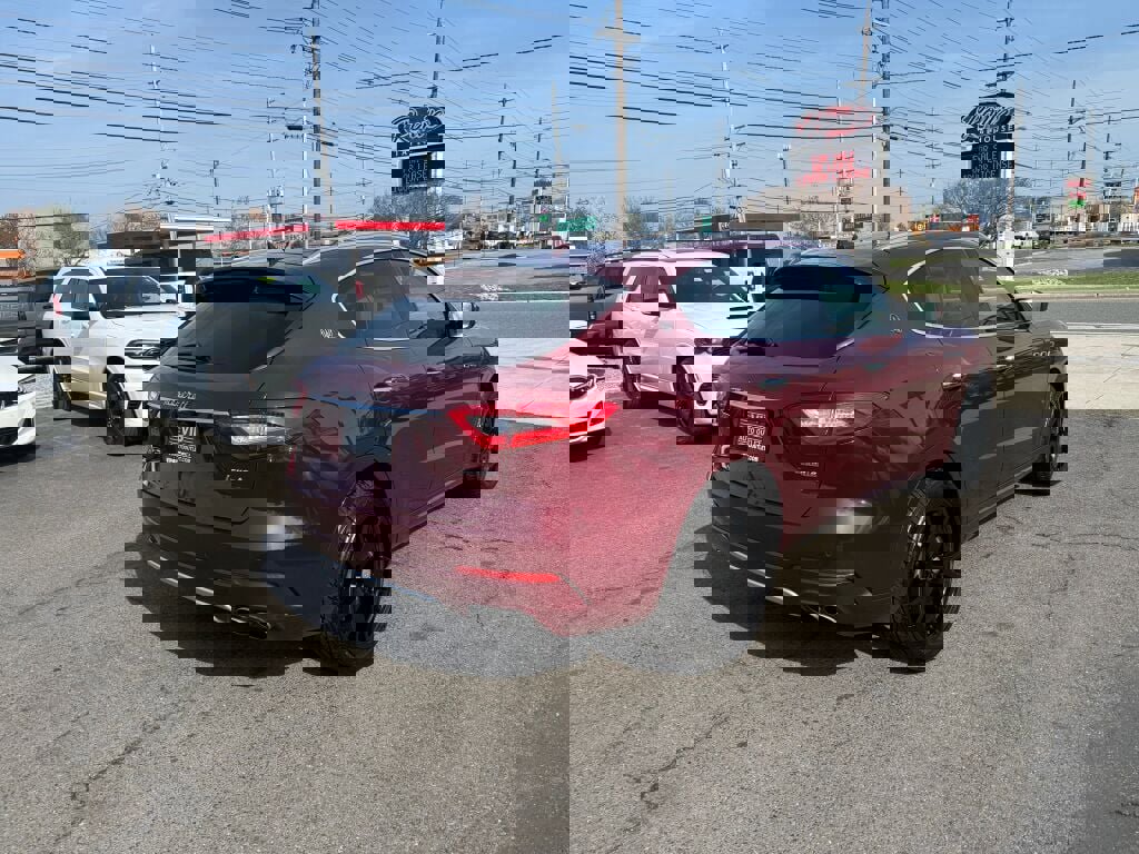 Used 2017 Maserati Levante S image 7