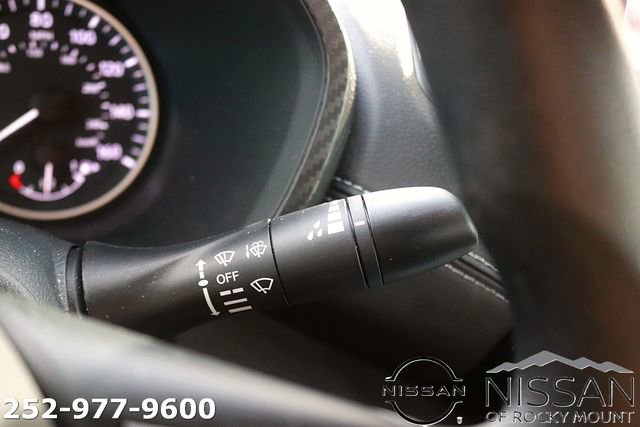 Used 2024 Nissan Sentra SV image 24