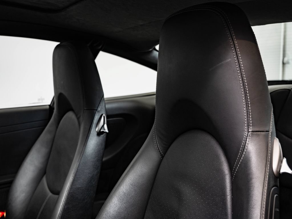 Used 2005 Porsche 911 Carrera RWD image 23