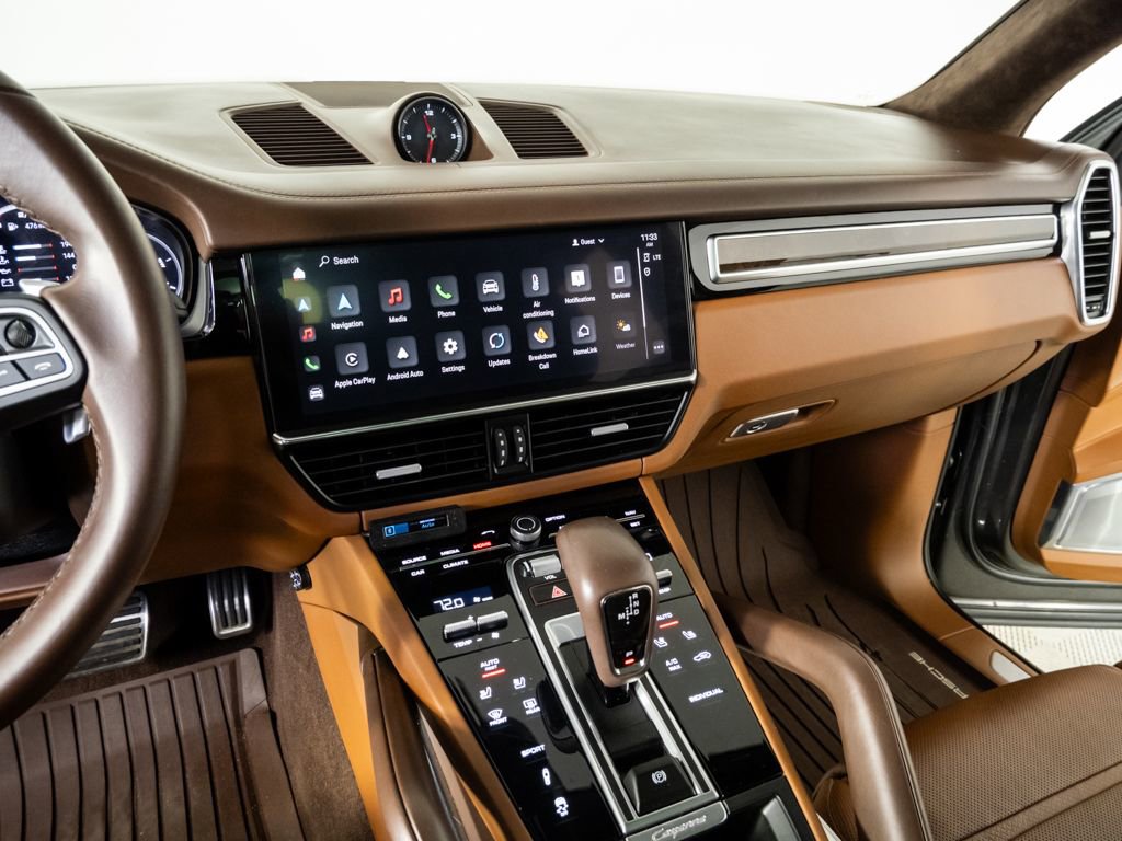 Certified 2023 Porsche Cayenne Turbo AWD/4WD image 13