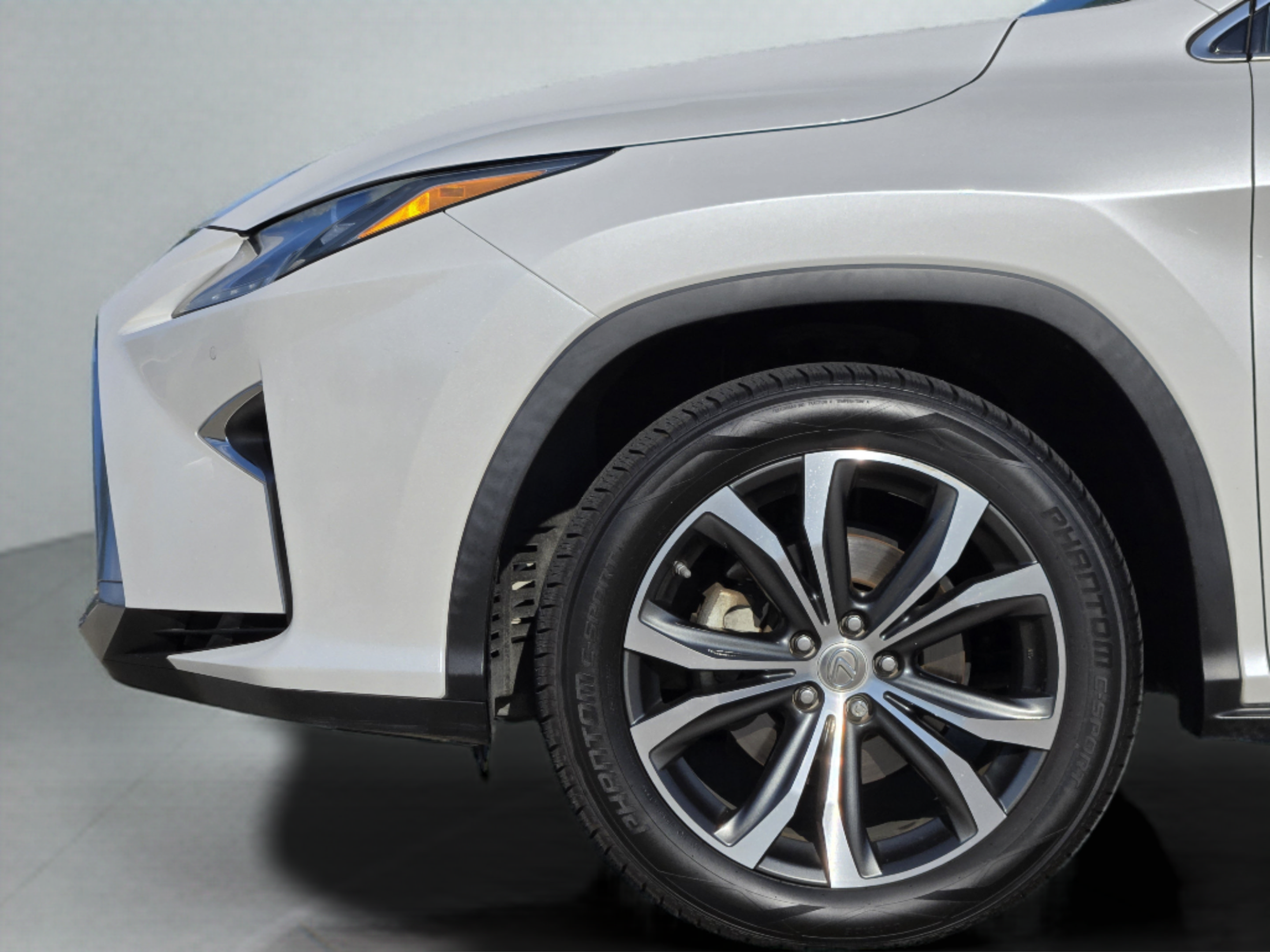 Used 2017 Lexus RX 350 AWD w/ Premium Package image 39