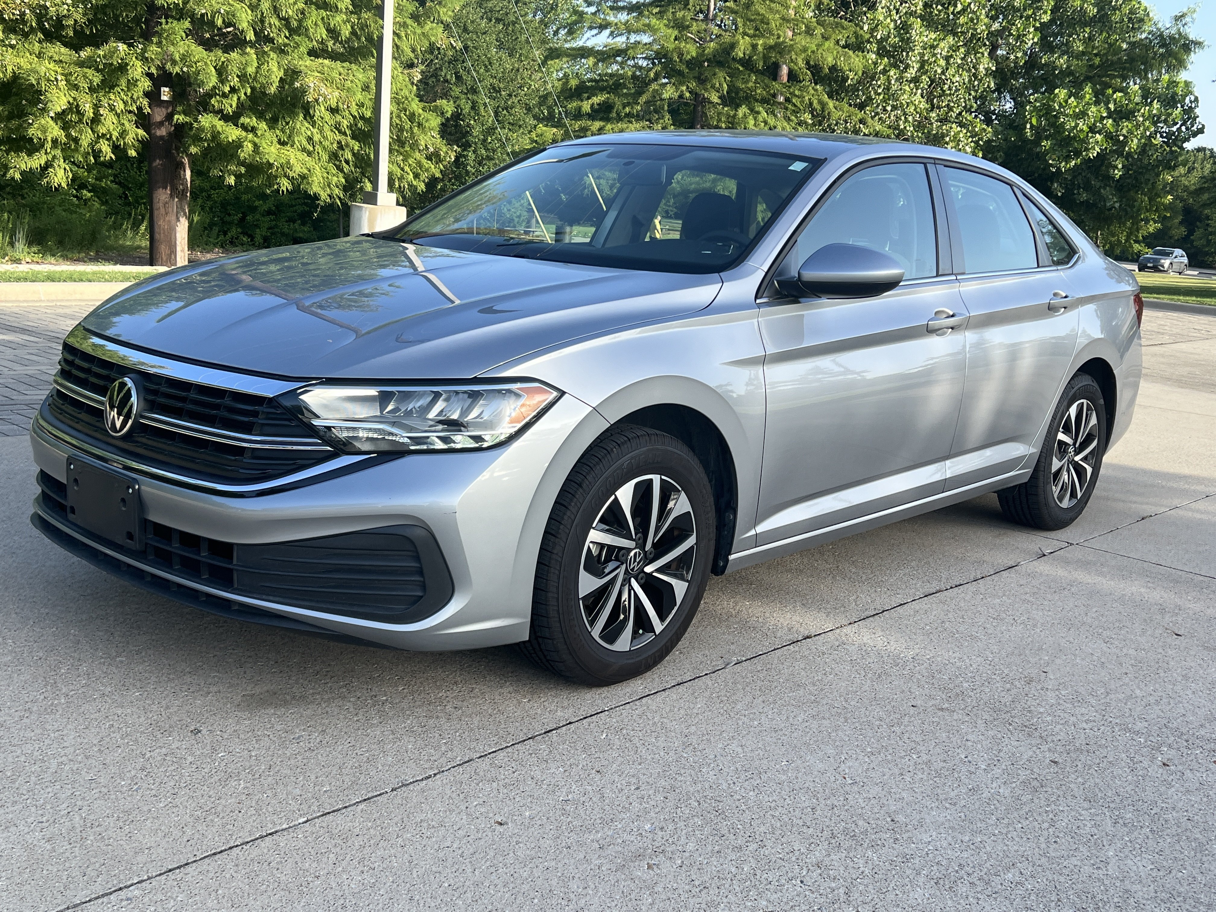 Used 2022 Volkswagen Jetta S FWD image 5