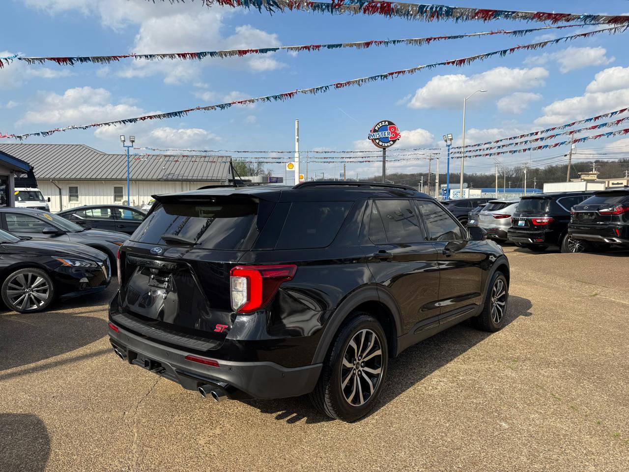 Used 2020 Ford Explorer ST image 5