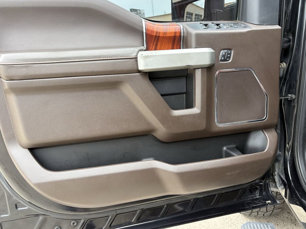 Used 2022 Ford F250 King Ranch w/ King Ranch Ultimate Package AWD/4WD image 10