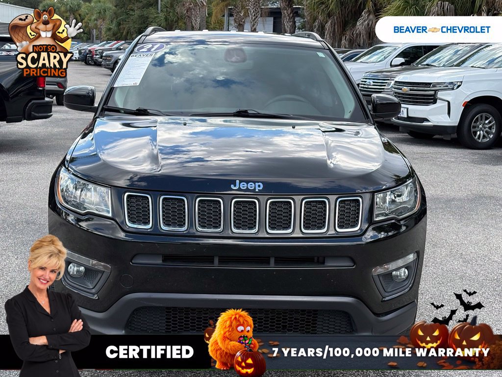 Used 2021 Jeep Compass Latitude FWD image 3