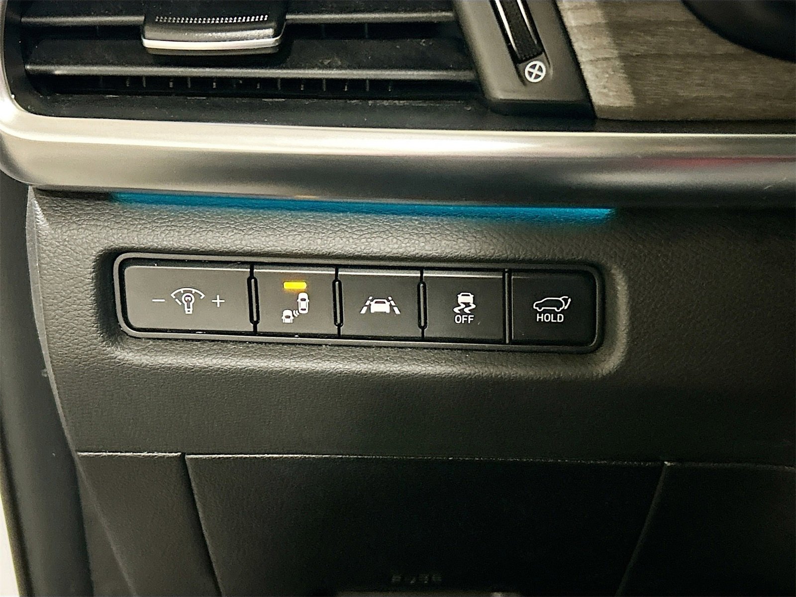 Used 2022 Kia Telluride SX w/ SX Prestige Package image 10