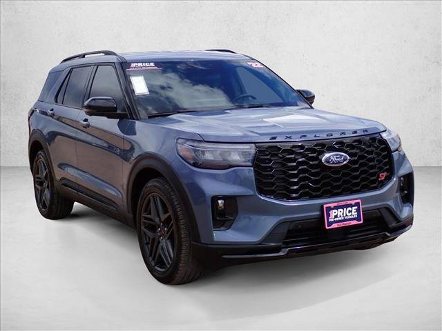 Certified 2025 Ford Explorer ST AWD/4WD image 6