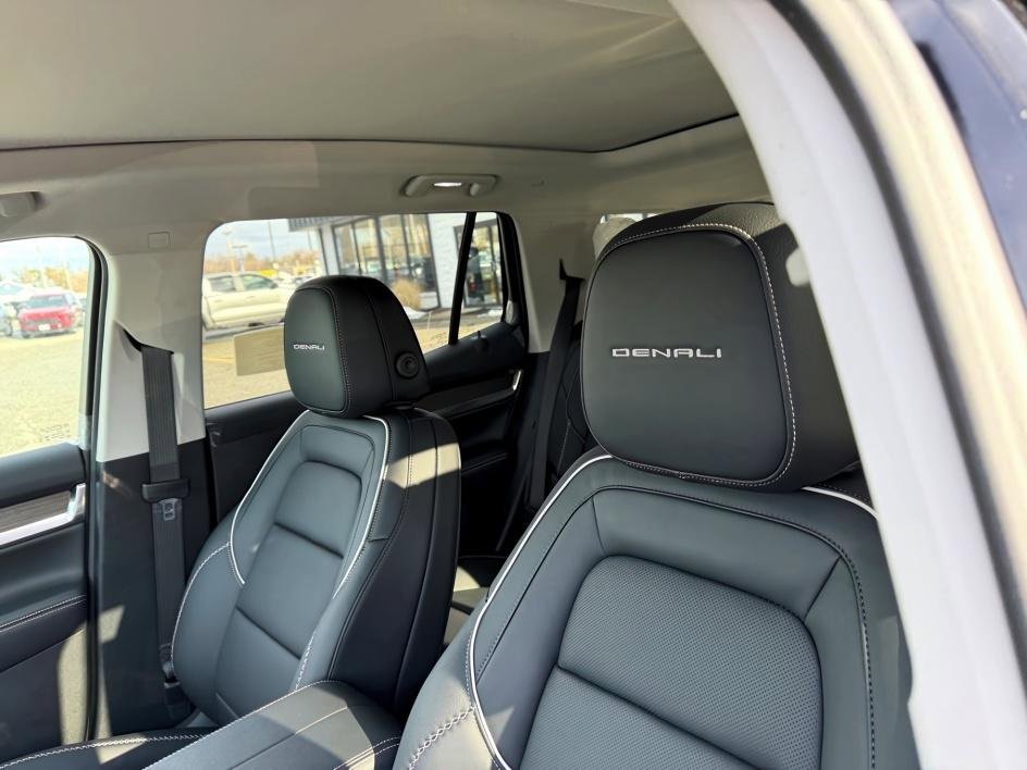New 2026 GMC Terrain Denali image 11
