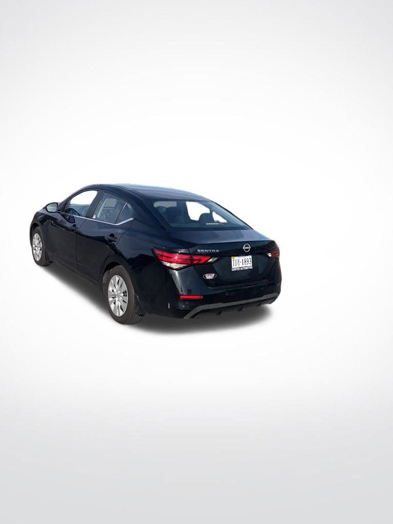 Used 2025 Nissan Sentra S image 10