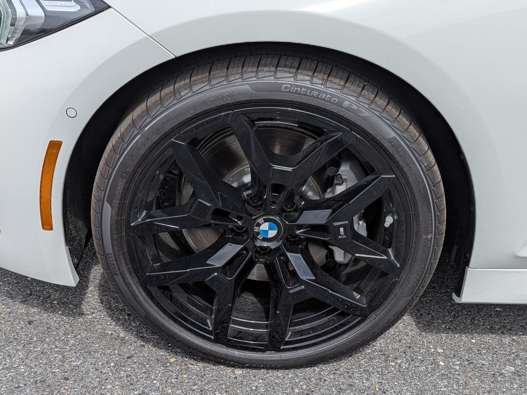 New 2026 BMW 330i xDrive Sedan w/ M Sport Package AWD/4WD image 8