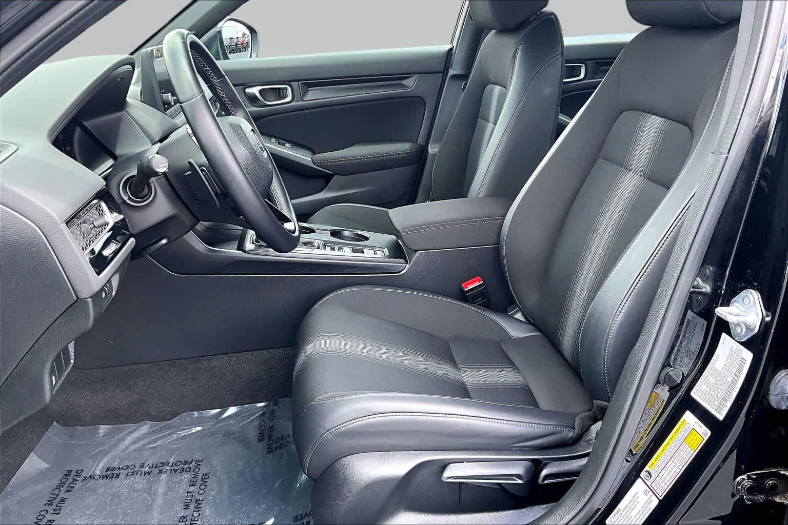 Used 2023 Honda Civic Sport image 7