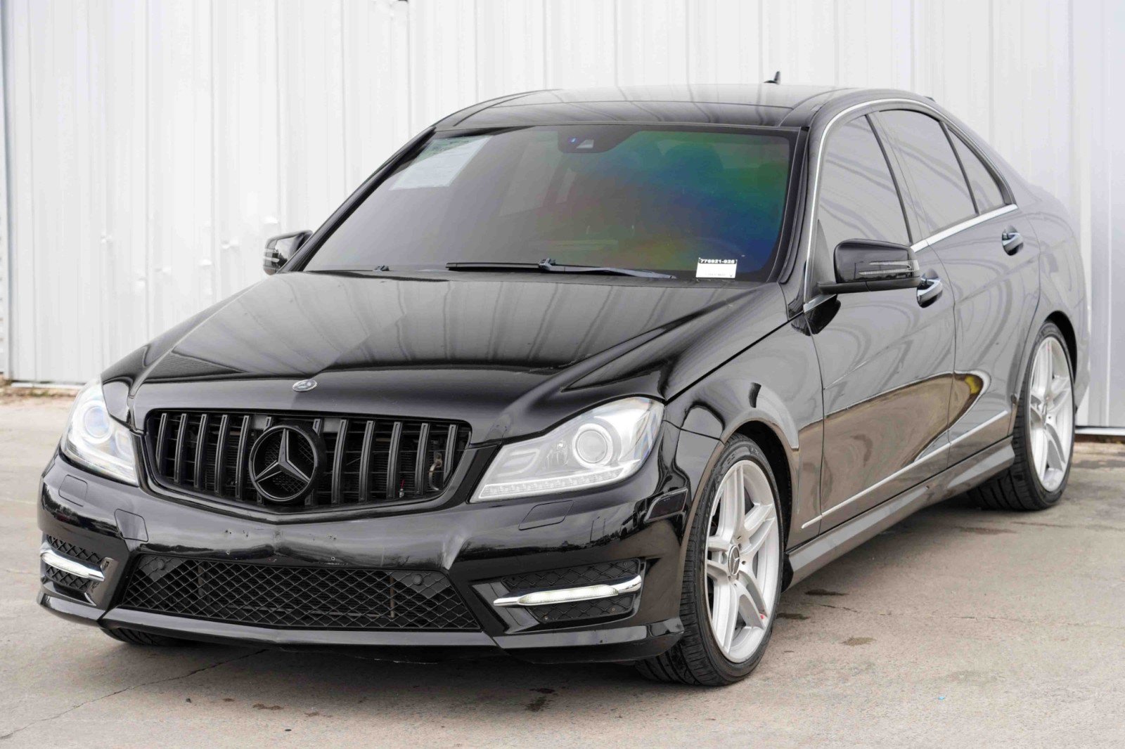 Used 2013 Mercedes-Benz C 350 Sport image 45