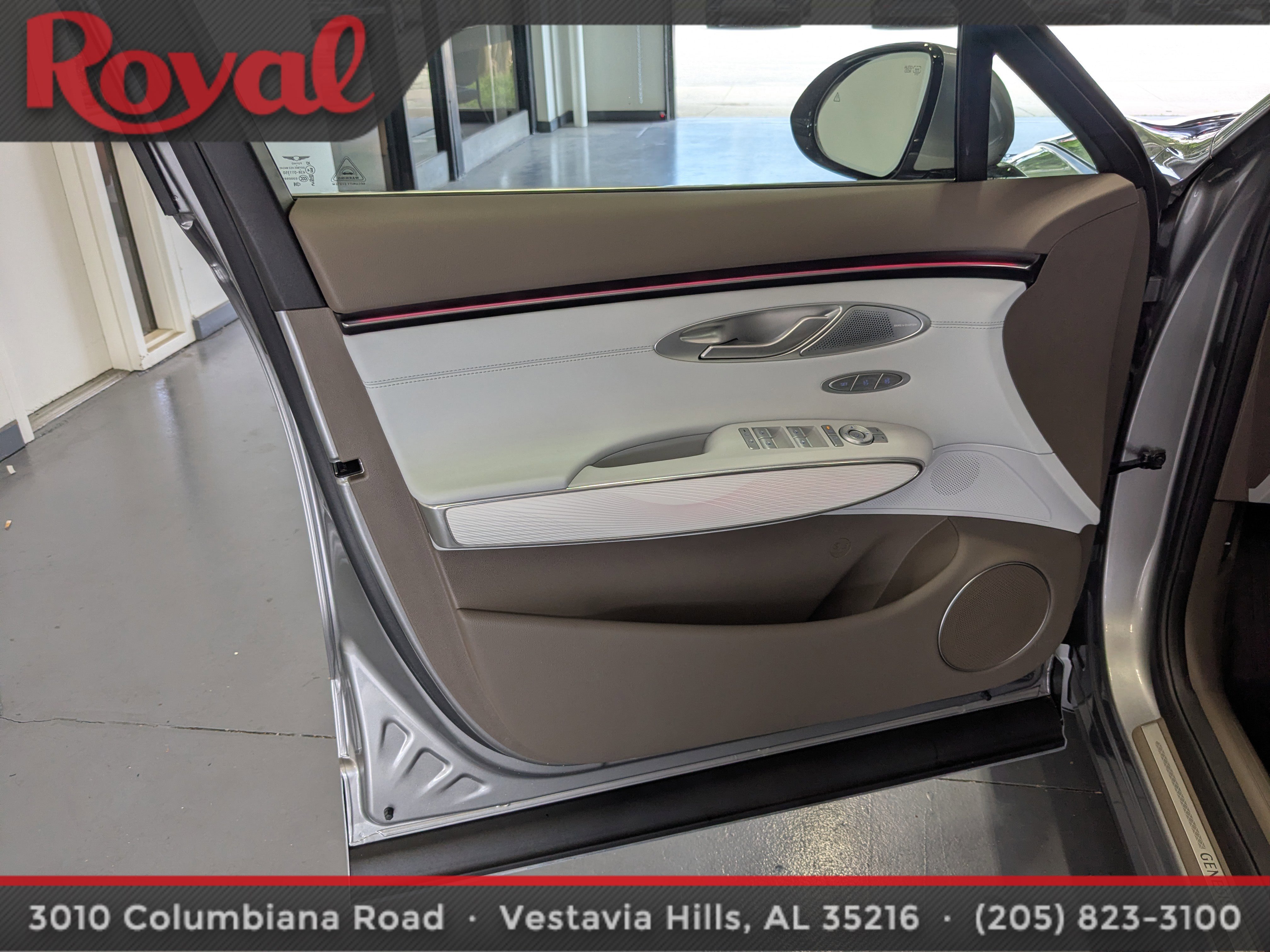 Used 2026 Genesis GV70 2.5T Advanced AWD/4WD image 17